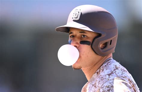 Padres Fans Seen Wearing Paper Bags on Head as Disappointing Season ...