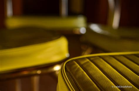 vintage-vinyl-kitchen-chairs.jpg | 4-127 reflector light, go… | Flickr