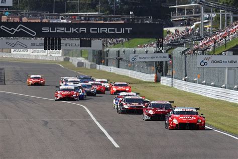 Super GT releases 42-car entry list for 2023 season