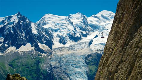 Chamonix-Mont-Blanc Hotel - Book Top Hotels in Chamonix-Mont-Blanc 2020 | Expedia