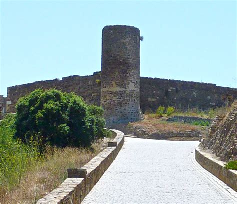 The Muslim Military Heritage of the Algarve