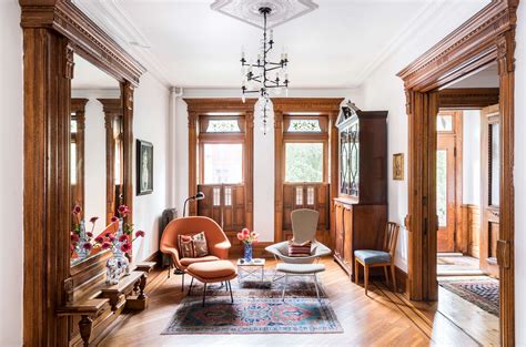 Divine Pairing: Bed Stuy Townhouse Is a ‘Very Personal Mash-up’ of the Antique and the Modern ...