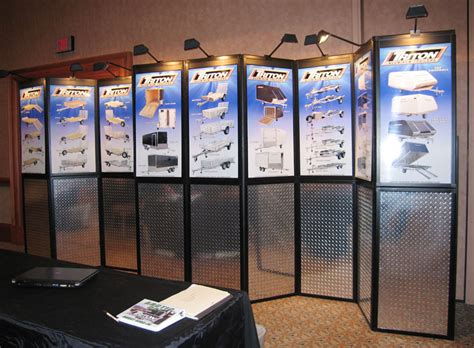 Custom Trade Show Displays - Services | Innovative Signs