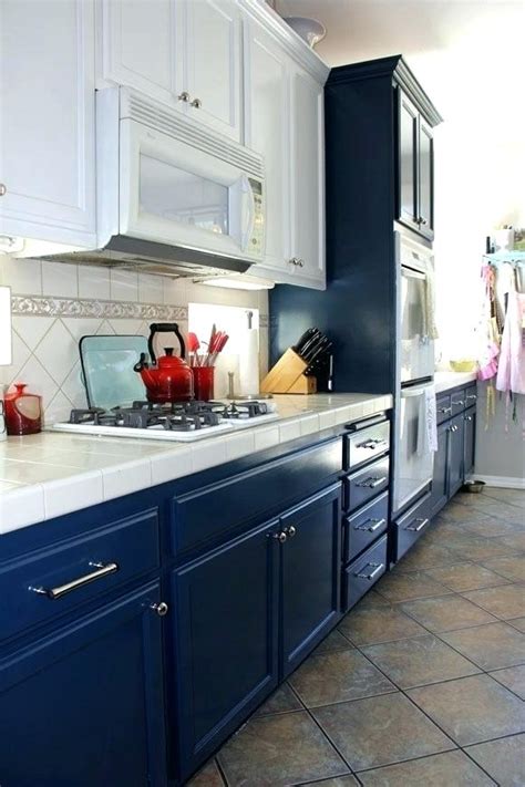 30+ Blue And White Kitchen Cabinets – DECOOMO