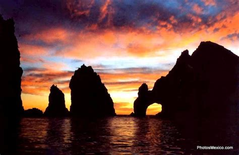 Sunset cruises in Cabo San Lucas - Cabo Golf Deals