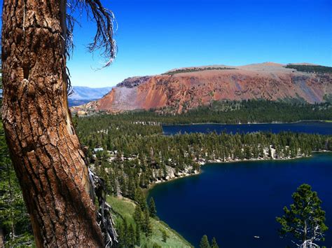 Crystal Lake Hike in the Mammoth Lakes Basin, California