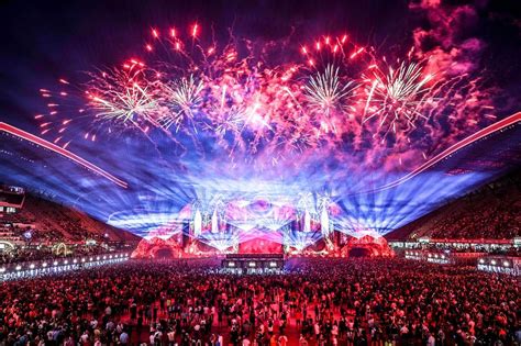 Romania’s Untold voted among world’s top 10 festivals | Romania Insider