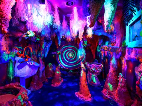 I visited New York City's colorful new slime museum, and it's an Instagram lover's dream