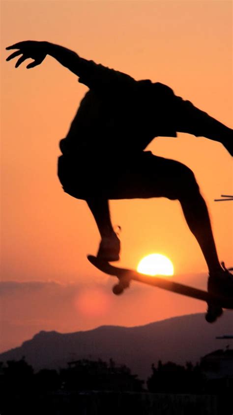 🔥 [50+] Skateboard iPhone Wallpapers | WallpaperSafari