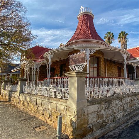 Articles - Oudtshoorn Tourism