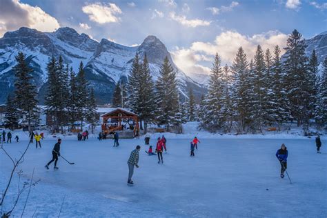 15 Fun Things to do in Canmore in the Winter for Everyone - The Banff Blog