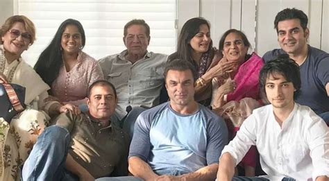 Salim Khan Birthday: 5 family photographs ft. Salman, Arbaaz and Sohail ...