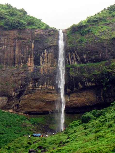 PANDAVKADA WATERFALLS - Amazing Maharashtra