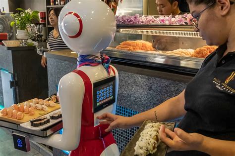 Are Restaurant Robots the Wave of the Future? - OneDine