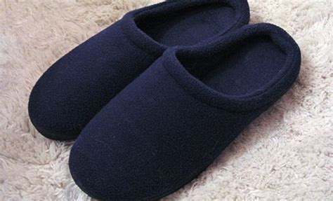 Best Memory Foam Slippers - Top Shoes Reviews