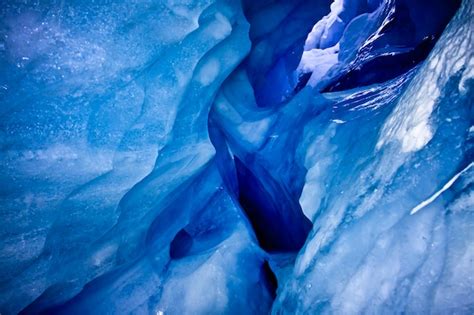 Premium Photo | Blue ice cave