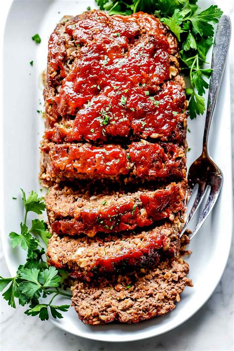 How to Make THE BEST Easy Meatloaf Recipe | foodiecrush.com