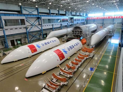 Space News: Chinese rocket stage predicted to reenter atmosphere around ...