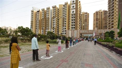 Execute registry or lose property, Greater Noida authority to its allottees - Hindustan Times