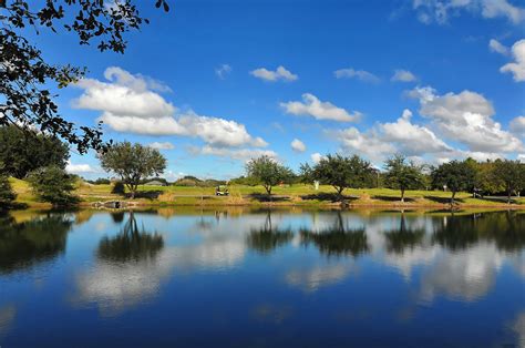 River Club in Bradenton Golf Course - Sarasota Real Estate