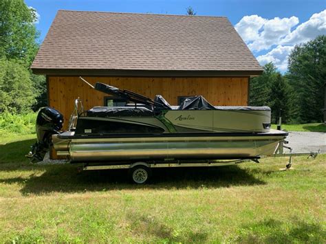 Avalon 2019 for sale for $64,900 - Boats-from-USA.com