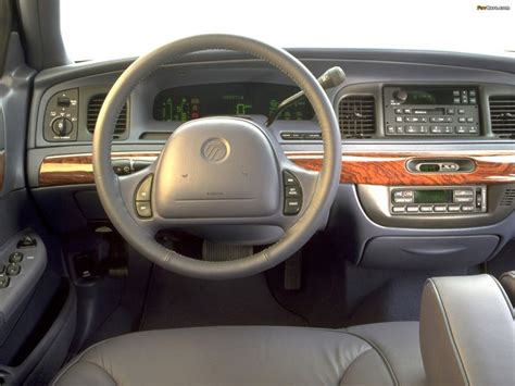 Mercury Grand Marquis 1998–2003 | Grand marquis, Interior, Marquise