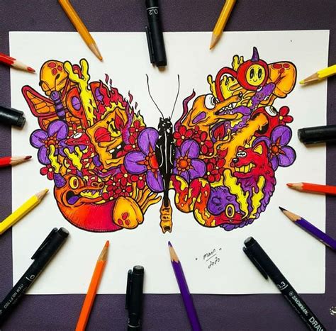 Butterfly doodles 😍😍 | Doodle art, Doodle art drawing, Butterfly doodles