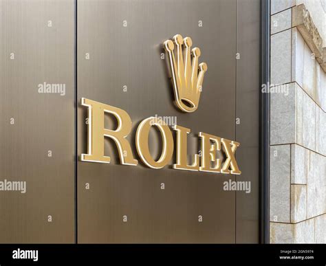 Rolex boutique ginza tokyo japan hi-res stock photography and images ...