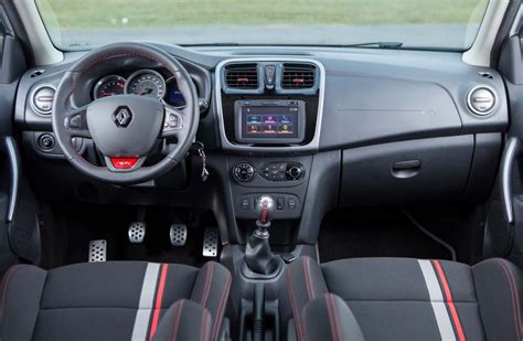 Renault-Sandero-RS-interior - Mega Autos