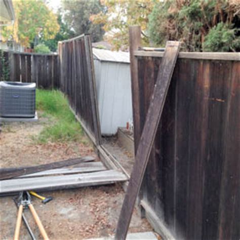 Wood Fence Repairs | Sierra Nevada Fence & Deck Company