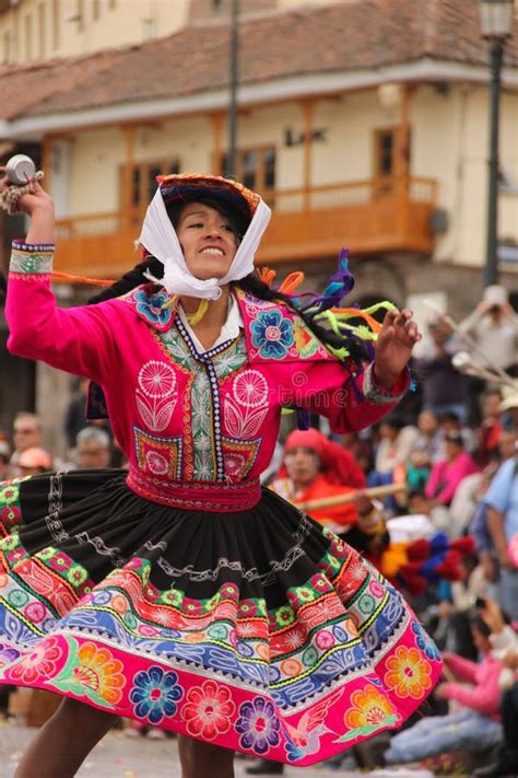 A Peruvian Woman at a Festival Editorial Image - Image of cuzco, cultural: 130744420