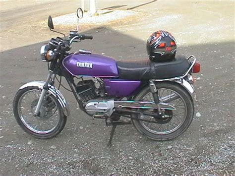 Yamaha RS100 Gallery | Classic Motorbikes