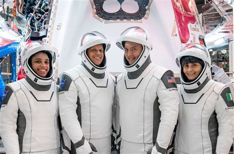 Meet the astronauts of SpaceX's Crew-4 mission for NASA | Space