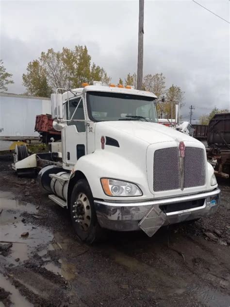 2011 Kenworth T300 Truck for Parts for sale | Depew New York United States | Trucks for Parts ...