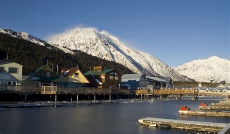 Top Things to Do in Alaska for Christmas