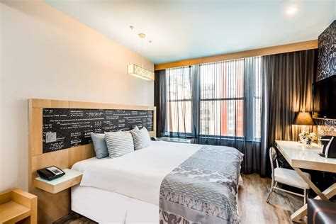 TRYP by Wyndham New York City Times Square / Midtown New York, New York, US - Reservations.com