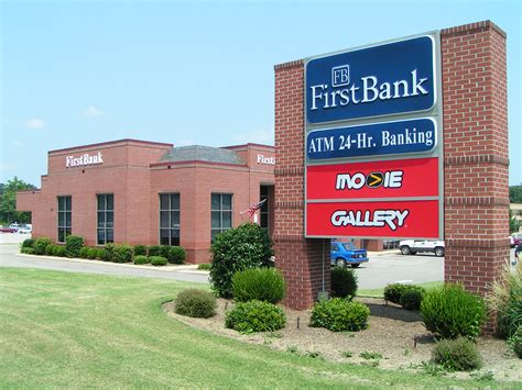 FirstBank – Jackson, TN – MSB Construction | Mid-South Business Construction