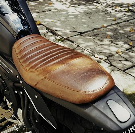 ⚡XSR 155 CUSTOM SEAT, Motorcycles, Motorcycle Accessories on Carousell