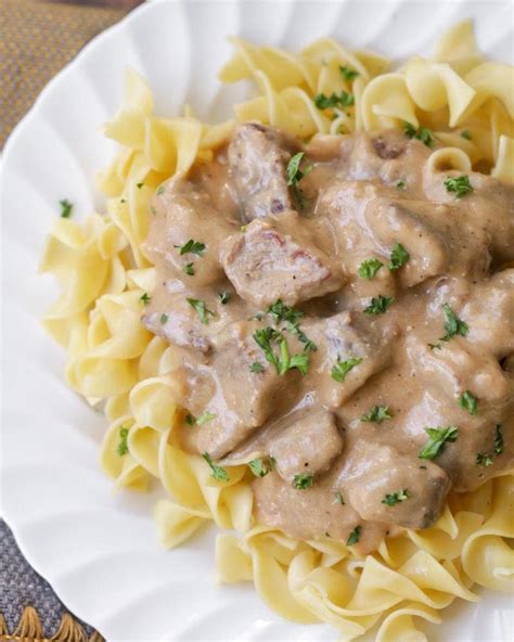 Beef Stroganoff Recipe (+VIDEO) | Lil' Luna