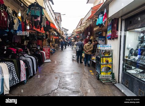 Izmir turkey shopping hi-res stock photography and images - Alamy