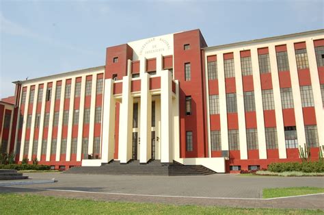 INFRAESTRUCTURA PERUANA: Universidad Nacional de Ingeniería (UNI)