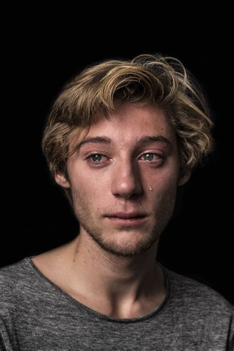 18 Photos Of Men Crying That Challenge Gender Norms | Man photo, Portrait, Portrait photography