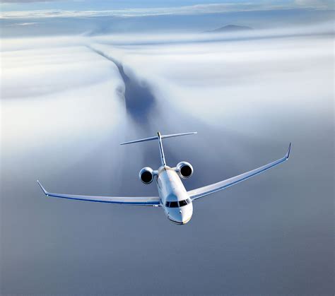 Bombardier Unveil Global 8000, World’s Fastest and Longest-Range ...