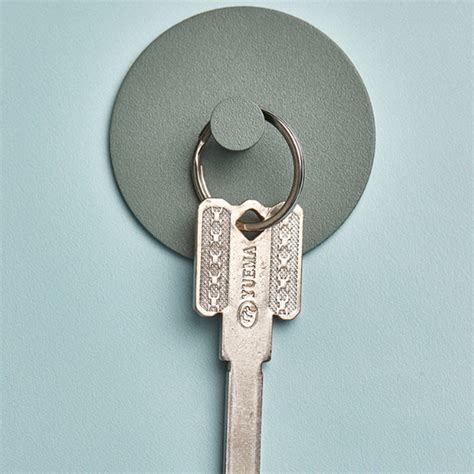 Minimalist Creative Sticky Wall Hooks – MaviGadget