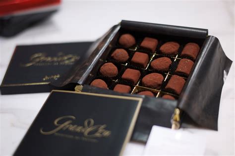 Best Swiss chocolates - Sprungli - Switzerland | Swiss chocolate, Swiss chocolate brands, Chocolate