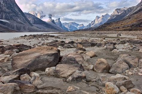 Akshayuk Pass, Baffin Island | Auyuittuq national park, National parks ...