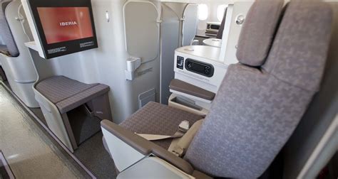 Iberia Airlines for International Business Class Review | Business Travel Destinations