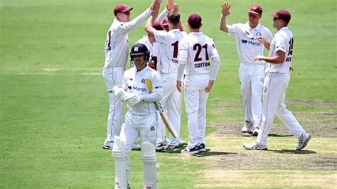 Batting carnage as Victoria records its lowest Sheffield Shield score in almost a century ...