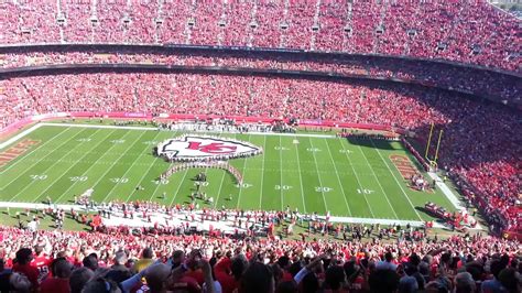 Kansas City Chiefs - Arrowhead Stadium - World Record Setting Flyover - YouTube