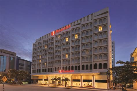 Ramada by Wyndham Colombo | Colombo, LK Hotels